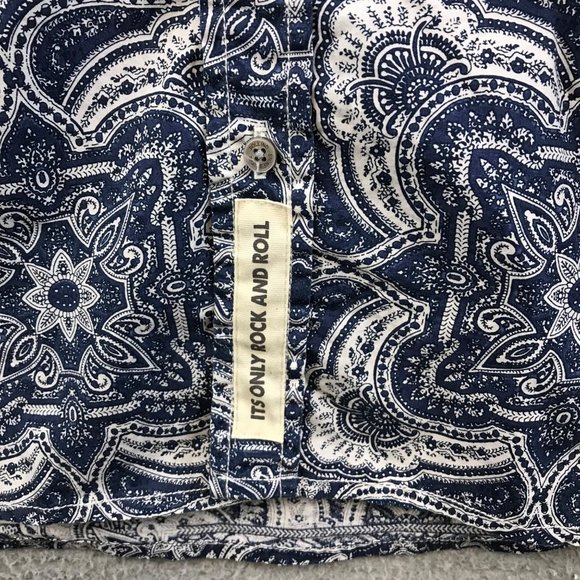 Rolling Stones Riff Stars Mens XL Shirt Button Front 100% Cotton All Over Print - Picture 3 of 11